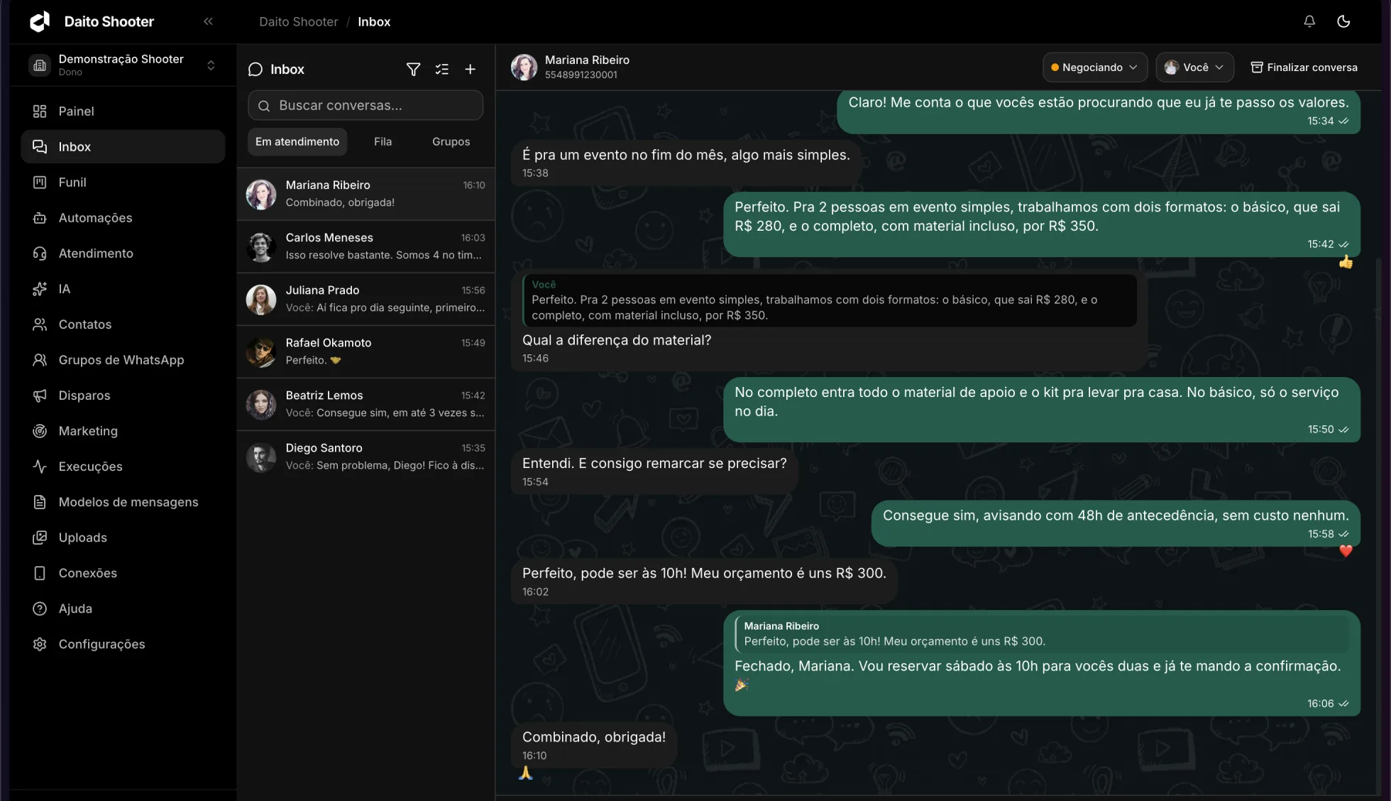 Inbox do Shooter com uma conversa de WhatsApp aberta, lista de atendimentos à esquerda e status do lead no topo